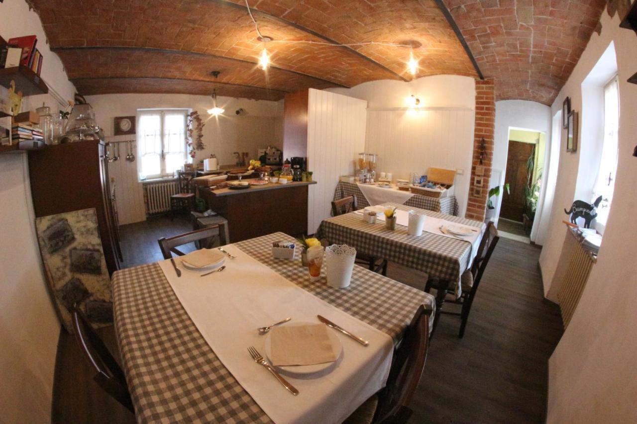 Poggio Dei Farinetti Bed & Breakfast Diano d'Alba Exterior photo